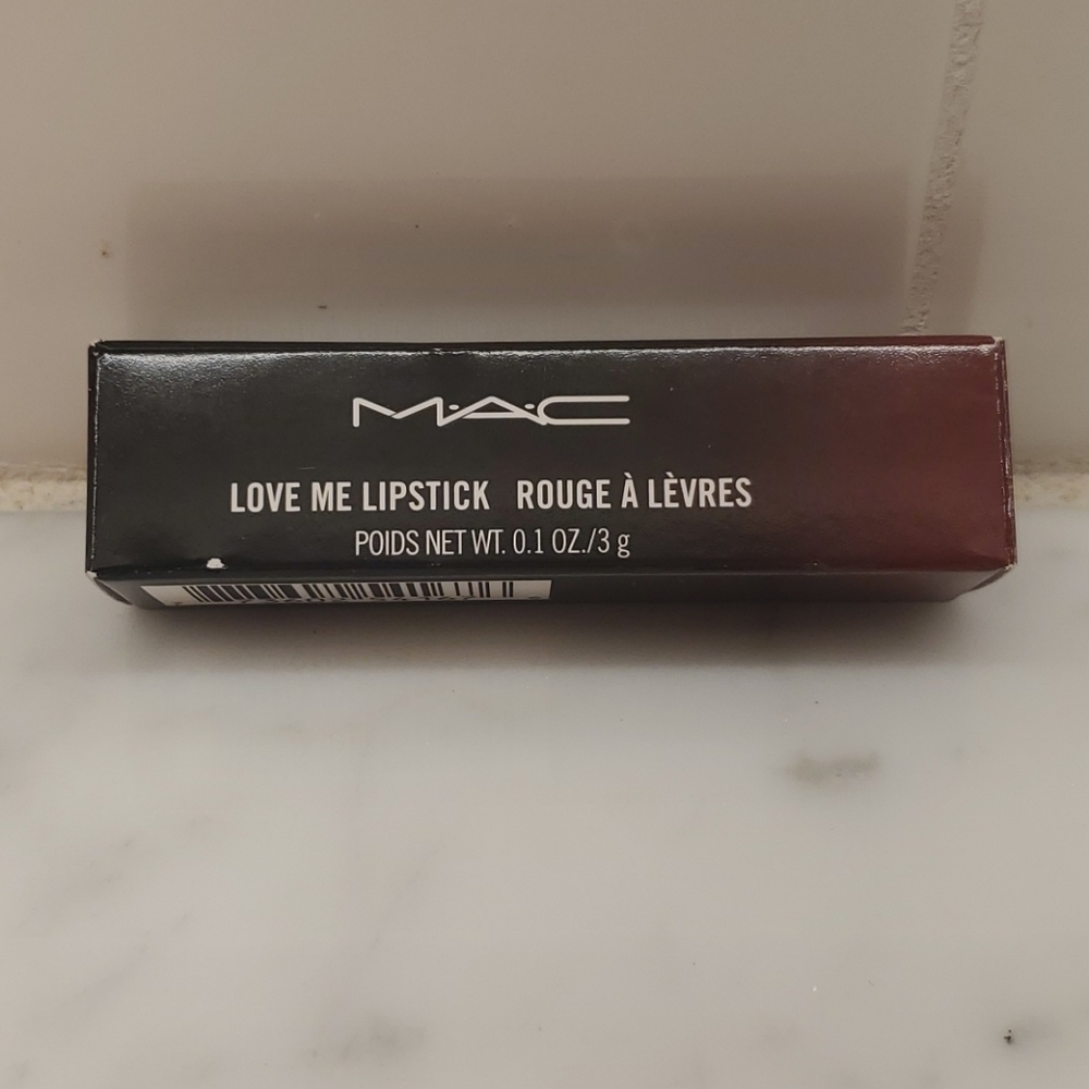 Mac Bated Breath Love Me lipstick